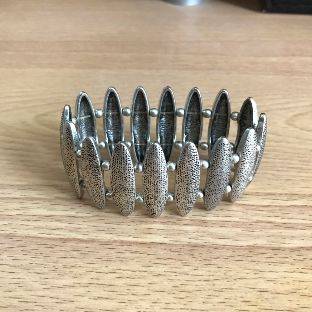 Rustic Silver Beaded Bracelet - Picture 2 of 4
